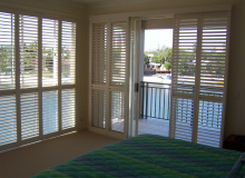 CanalBedroom